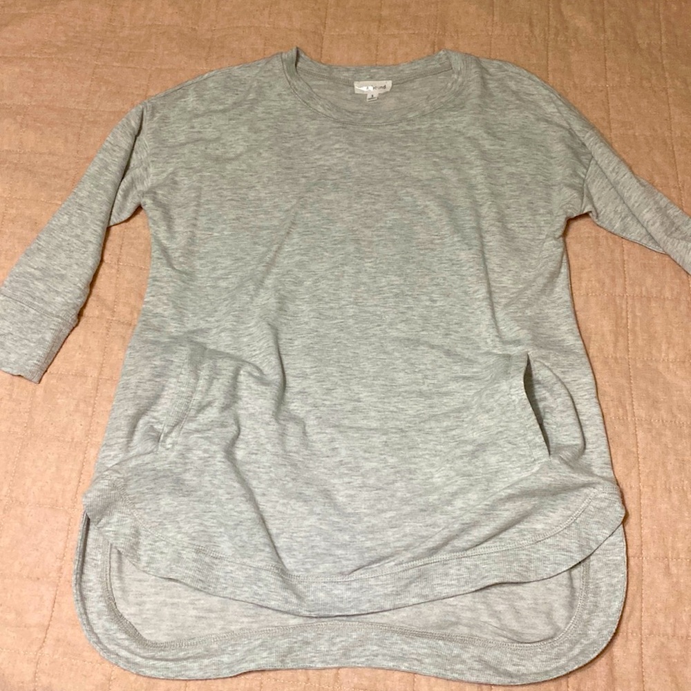 Tunic style lightweight sweatshirt